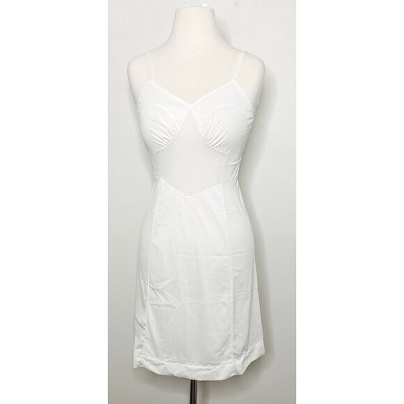 Vintage Nylon Aristocraft Made in the USA Slip Undergarment Sz 34 - Picture 1 of 6